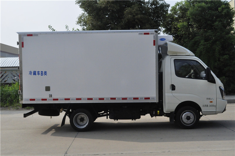 奧馳3.1米冷藏車
