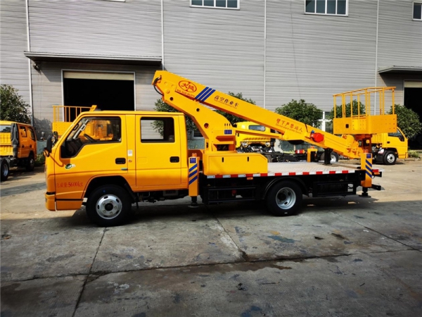 18S江鈴雙排高空作業車